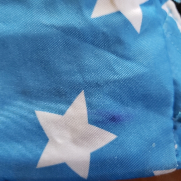 Wonder Woman Drawstring Backpack - Picture 9 of 13